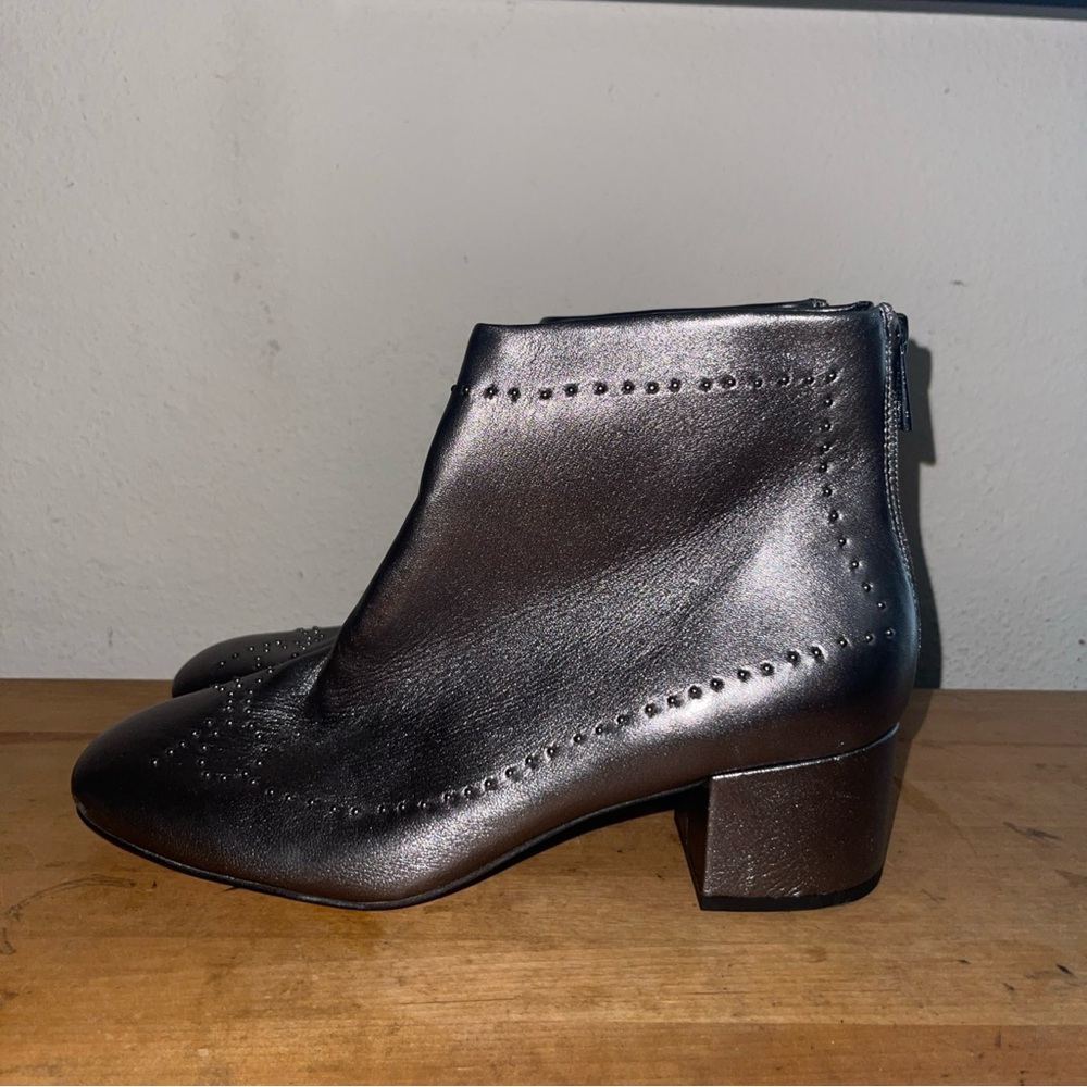 Donald J Pliner Women Cafne Bow Gun Metal Leather Ankle Booties NWT Sz 9 - Picture 6 of 10